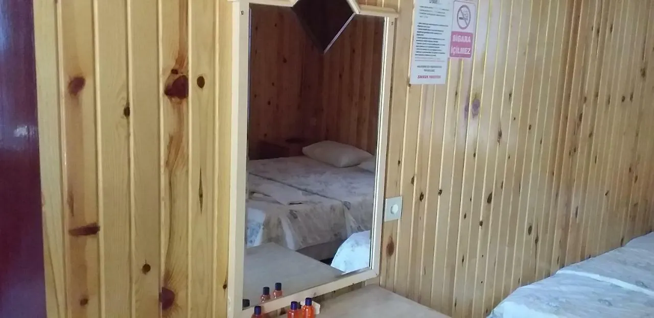 Zakkum Pansiyon Antalya 0*,  Törökország