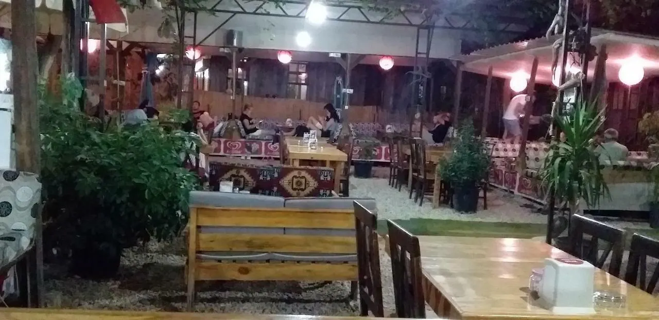 אנטליה Zakkum Pansiyon